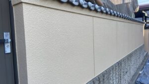 外塀塗装作業