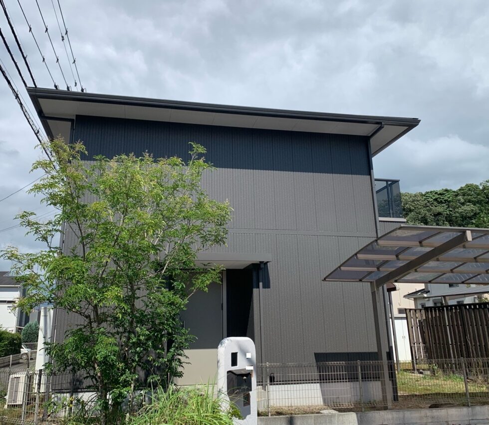 <p>納期よりも早く終わり、細かな所まで対応していただきました。仕上がりに大変満足しています。現場ポケットで日々 工事状況がわかったので安心できました。工事完了後、少しトラブルもありましたが、迅速に対応していただき、ありがとうございました。</p>
